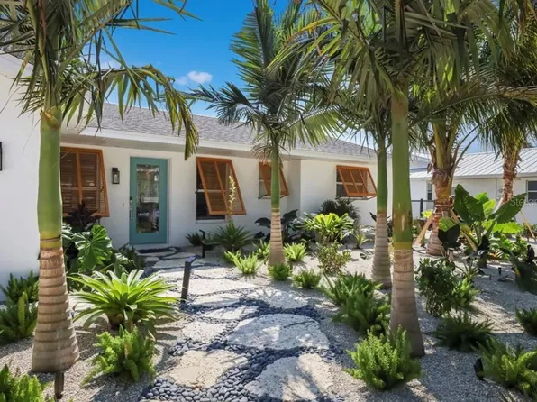 509 67th St, Holmes Beach, FL 34217