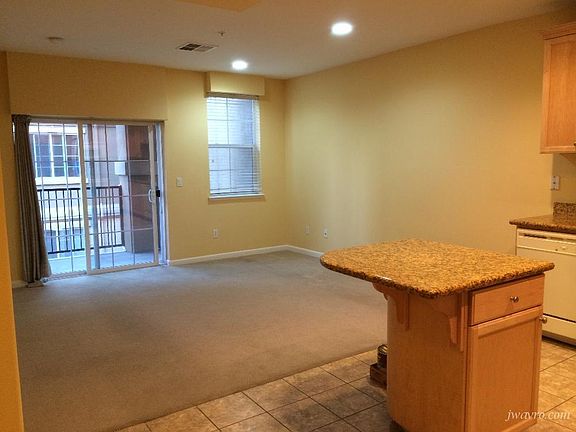 4th image of 88 N Jackson Ave Unit 314