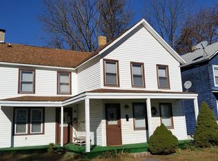 32 Railroad Cir, Pt Jervis, NY 12771