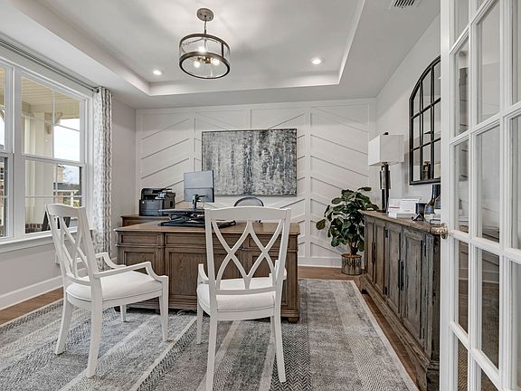 4th image of 833 Cawthorn Ln Lot 16
