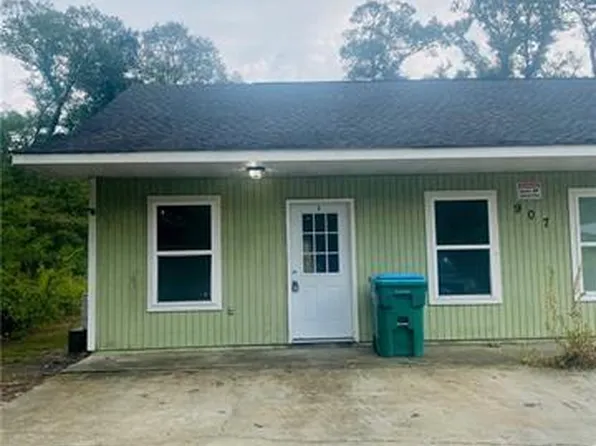 907 Natchez St #A, Hammond, LA 70403