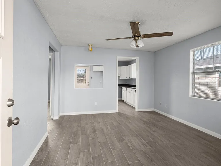 5607 Barton St — Photo 6