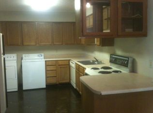 958-960 N Lancelot Ave #958, Fayetteville, AR 72701