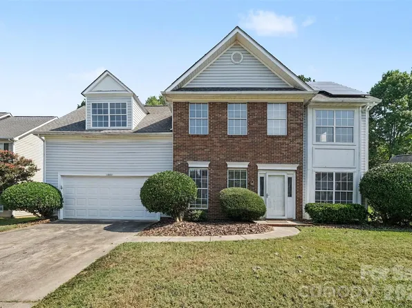 11850 Old Timber Rd, Charlotte, NC 28269