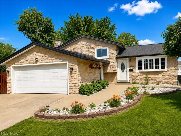 6444 Schaaf Dr, Brookpark, OH 44142