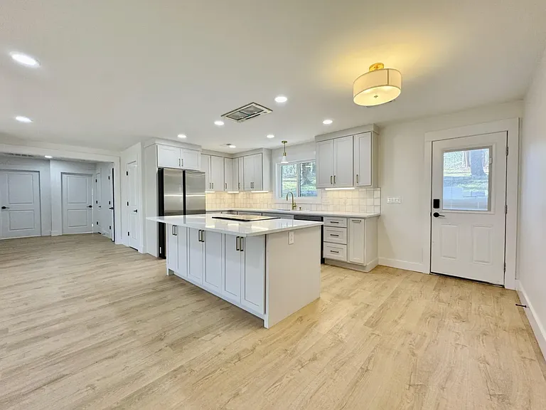 1115 Wildwood Park Rd — Photo 5