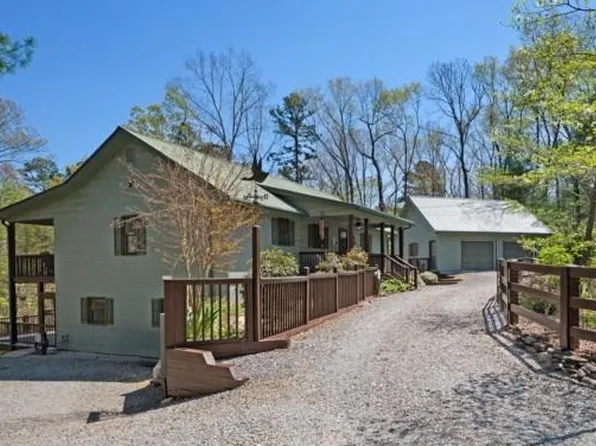 86 Armor Way N, Ellijay, GA 30540