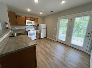 625 Chapman Dr #380, Corydon, IN 47112