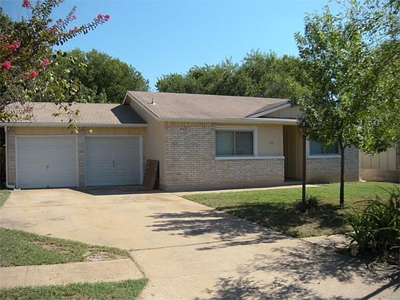 2nd image of 2516 Dovewood Dr