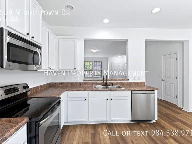4509 Middletown Dr — Photo 15
