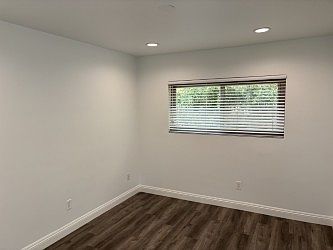 3rd image of 2405 Grant Ave APT B