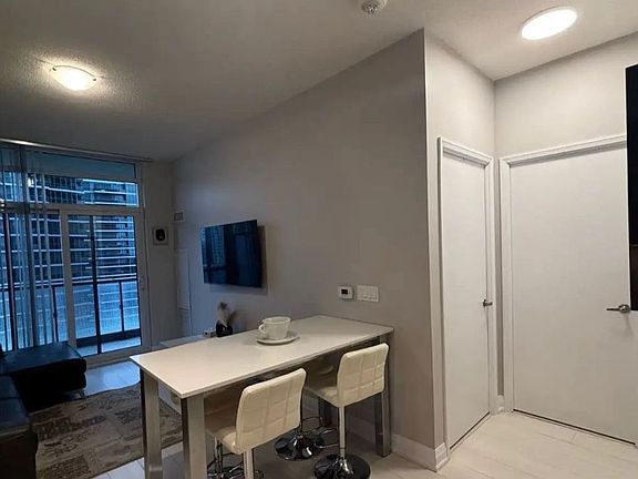 2nd image of 30 Gibbs Rd #1504