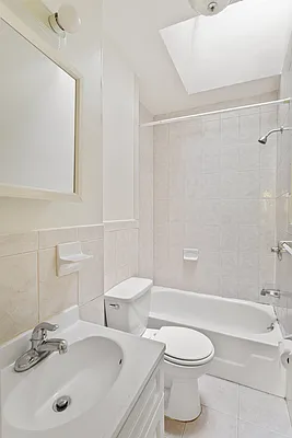 Rented by Bohemia Realty Group | media 5