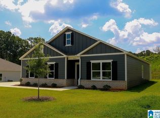 1104 Archers Trl N, Springville, AL 35146