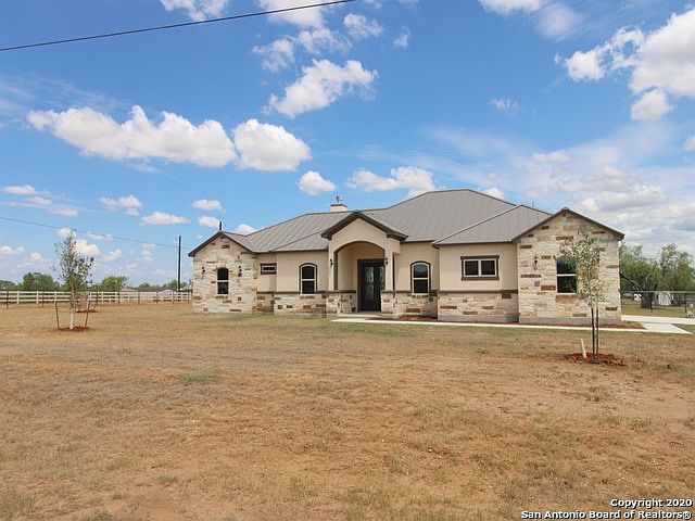 1st image of 101 Colibro Creek Dr