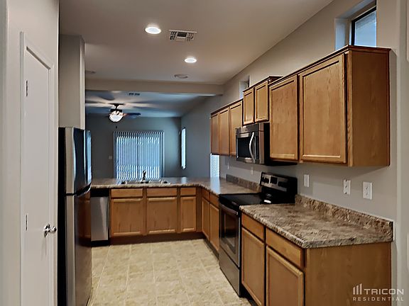 5th image of 40981 W Tamara Ln