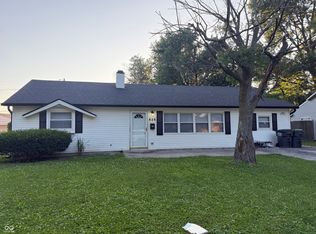 626 Carol Dr, Greenwood, IN 46143