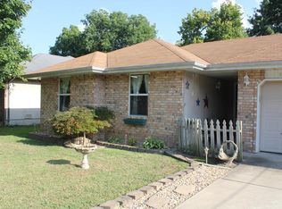 3152 W Calhoun St, Springfield, MO 65802