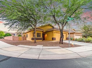 8321 N Peak View Ln, Tucson, AZ 85743