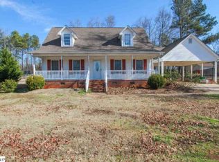 120 Colonial Dr, Pelzer, SC 29669