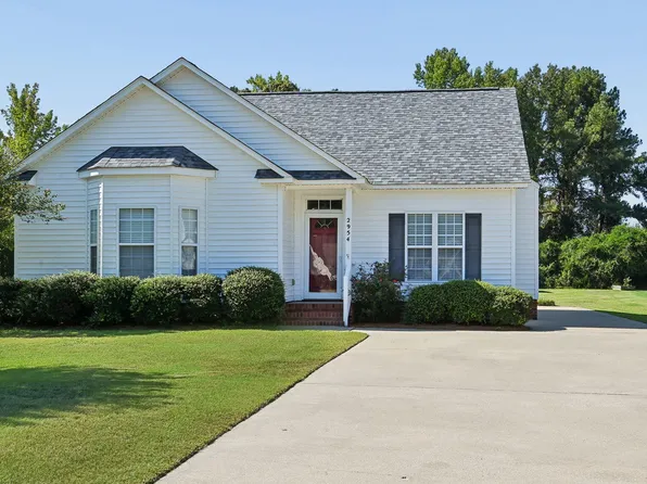 2954 Sherwin Downs Drive, Grimesland, NC 27837