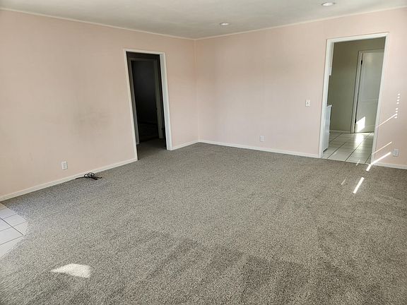 4th image of 350 Sanford Ave