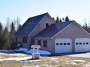 817 Ellsworth Rd, Blue Hill, ME 04614