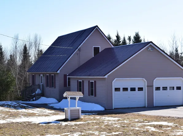 817 Ellsworth Road, Blue Hill, ME 04614
