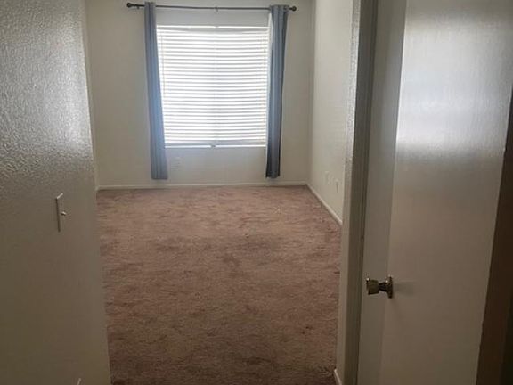 4th image of 6092 N Linda Ln