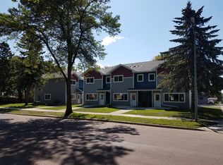 318 E 1st St, Fairmont, MN 56031