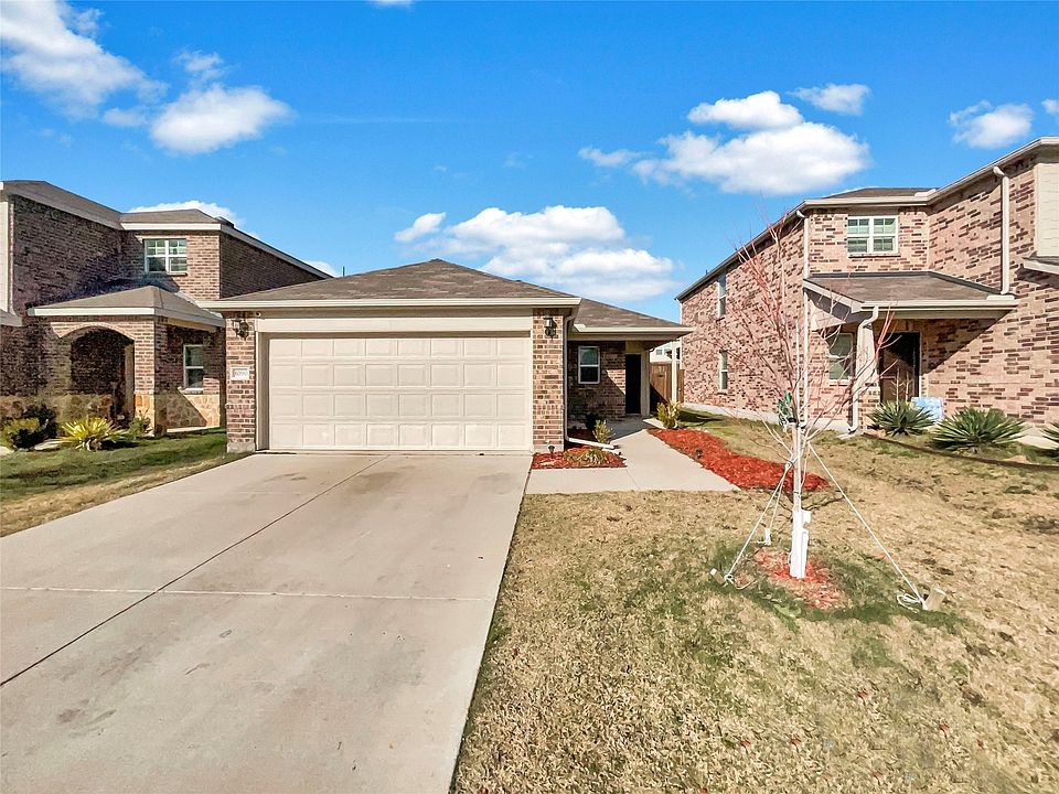 1st image of 1090 Castroville Dr