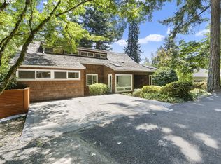 1612 SW Upland Dr, Portland, OR 97221