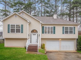 19 Eagle Point Ct, Dallas, GA 30132