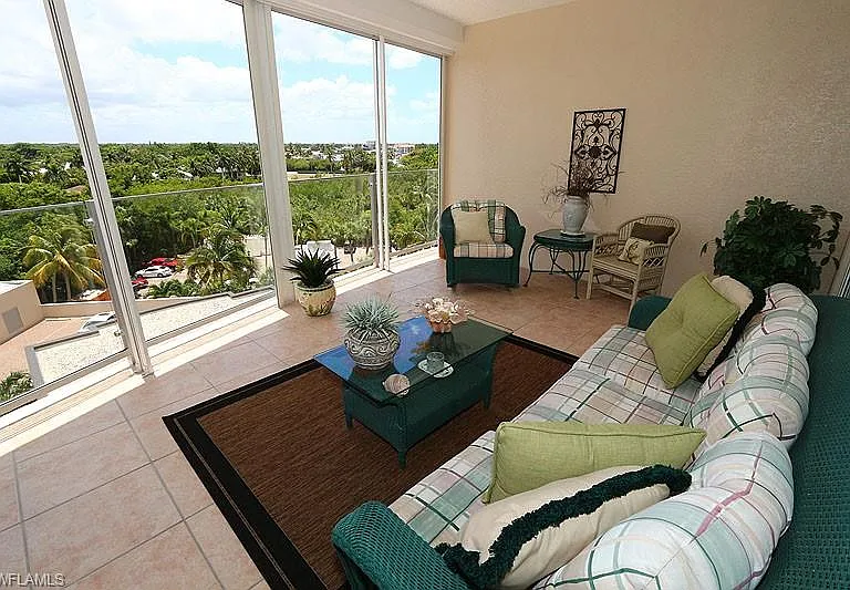 60 Seagate Dr #604 — Photo 21