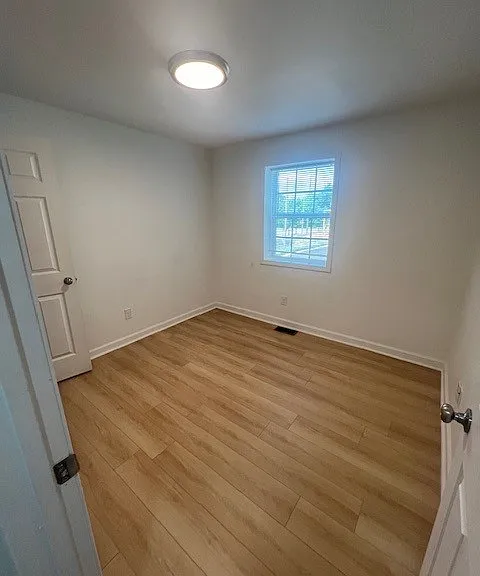 693 Formwalt St SW #11 — Photo 6