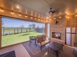 10239 Napier Dr, Iowa Colony, TX 77583