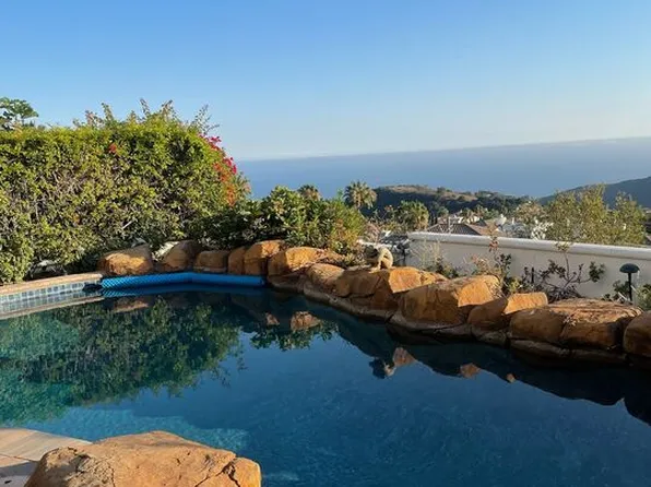 1738 Chastain Pkwy E, Pacific Palisades, CA 90272