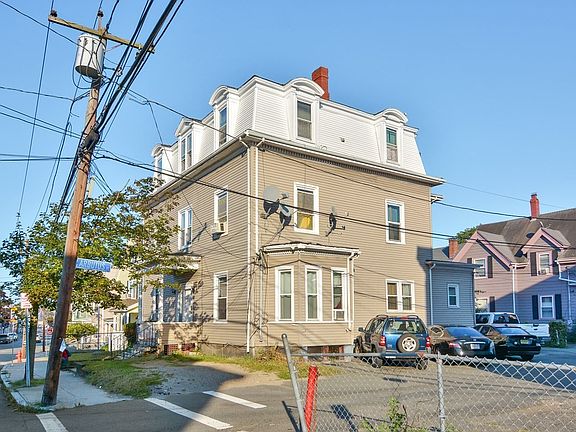 3rd image of 164 Essex St