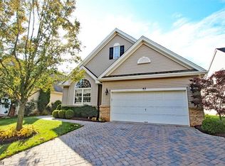 43 Tallman Ln, Somerset, NJ 08873