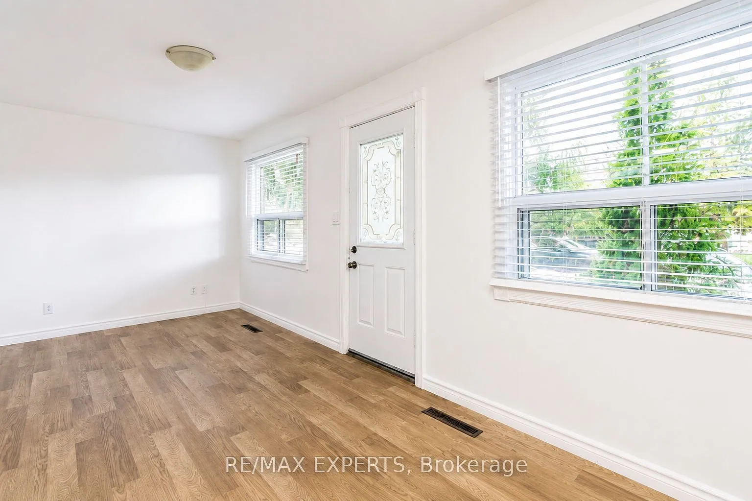2 bed, $2,099 — Photo 2