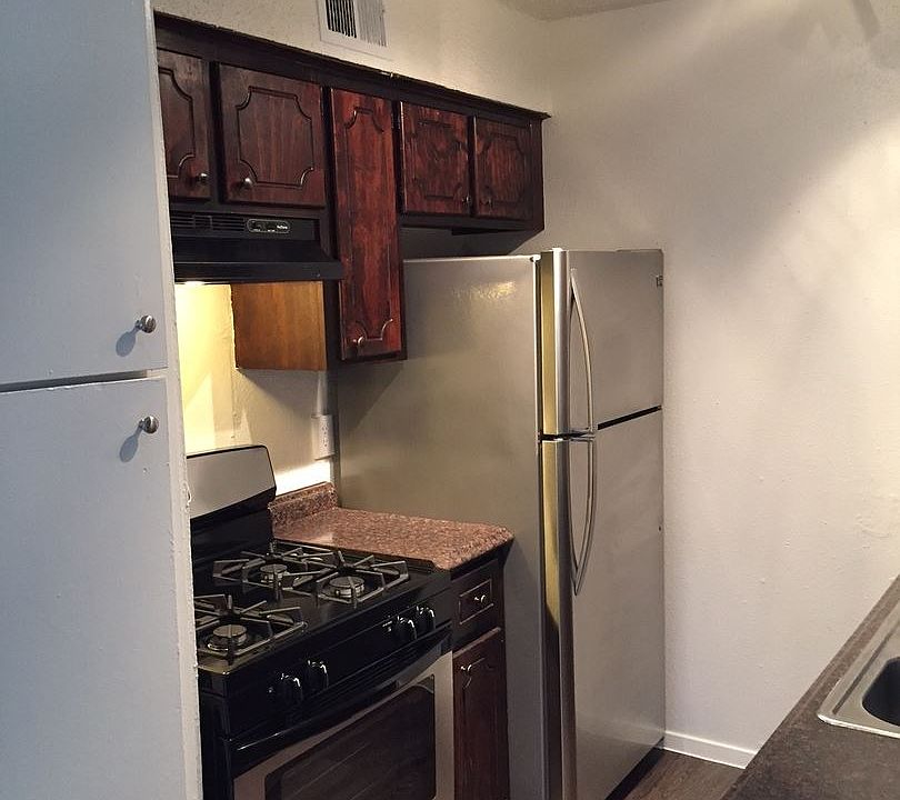 2nd image of 1308 McKie Dr APT 108