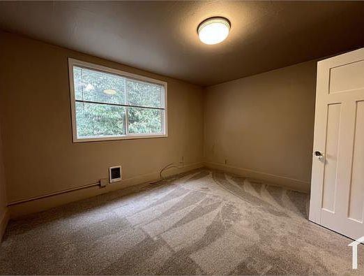 4th image of 4450 356th Dr SE APT B