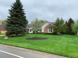 305 W Greyhound Pass, Carmel, IN 46032