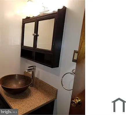 7040 Belclare Rd — Photo 5
