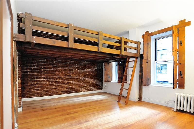 1st image of 324 E 50th St APT 1A