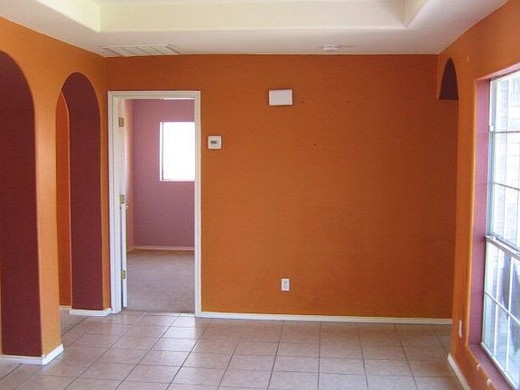 2nd image of 3024 Owen Dr