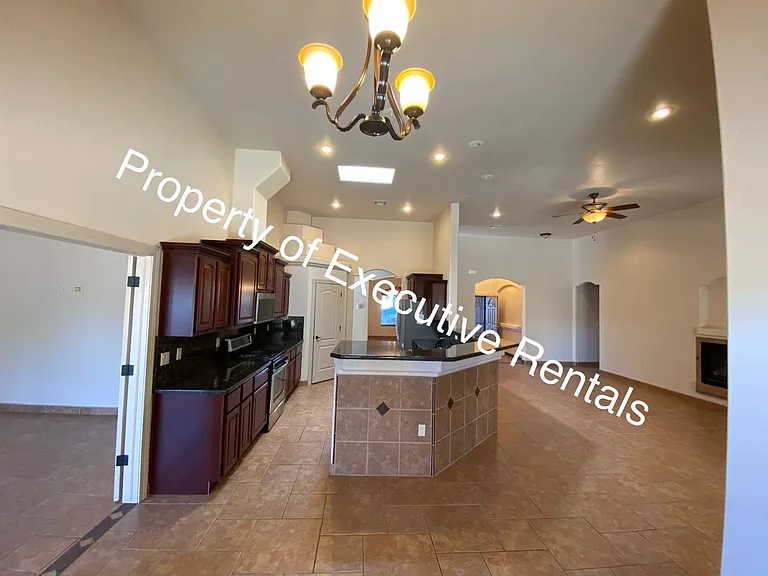 4308 Calle Sonesta — Photo 10