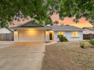 3626 S Chatham Ct, Visalia, CA 93277