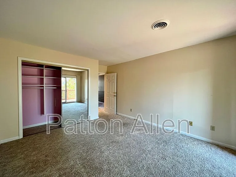 494 Windswept Dr — Photo 18