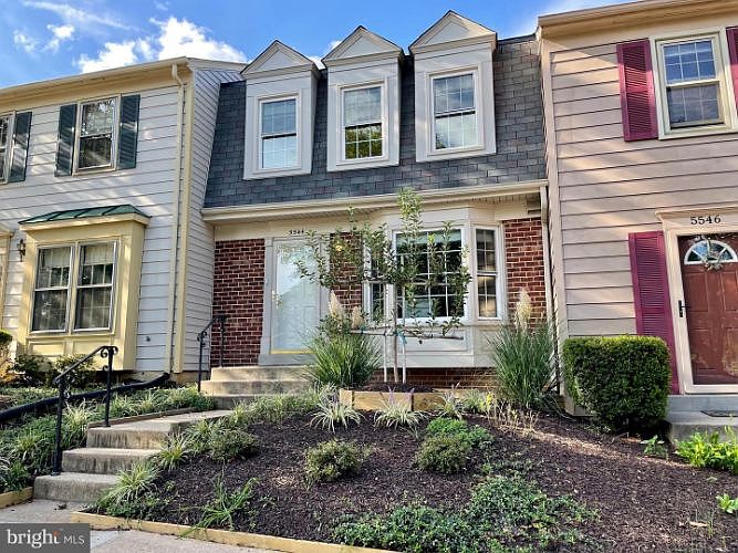 1st image of 5544 Bridgewood Dr